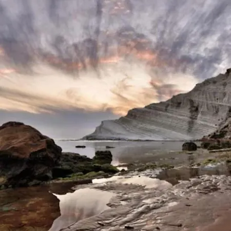 Scala Dei Turchi The White *