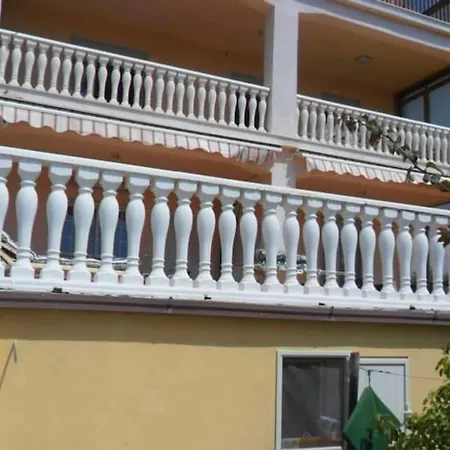 בית נופש Scala Dei Turchi The White